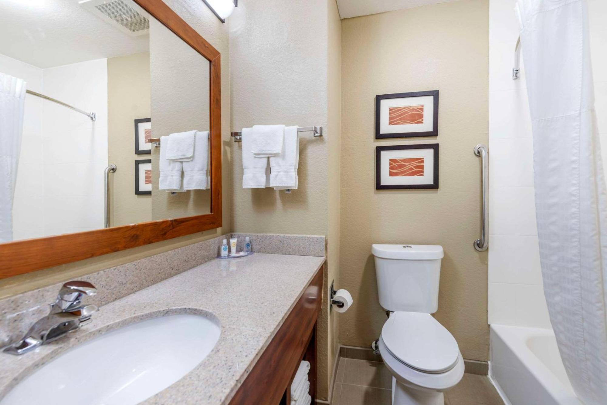 Comfort Inn Grain Valley Extérieur photo